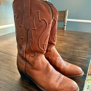 Lucchese M1004.R4 Cowboy Boots
